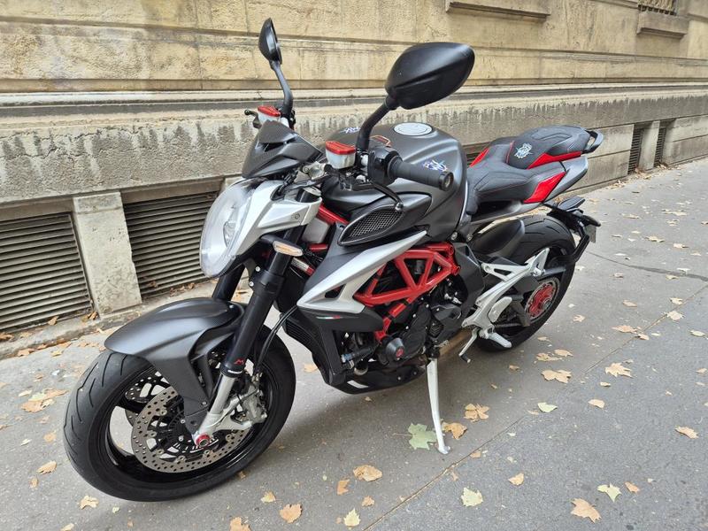 Mv Agusta Brutale 800