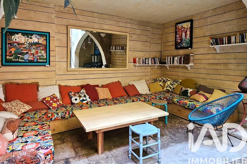 Maison - 430 m² - 15 pièces