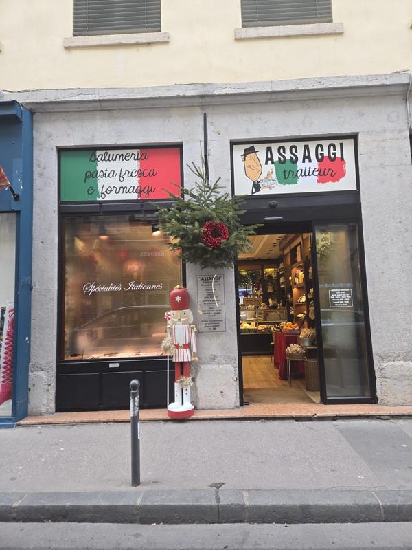 Fonds de commerce - 180 m²