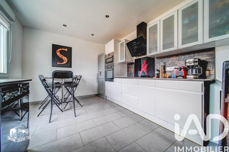 Maison - 90 m² - 4 pièces