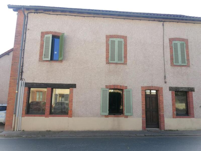 Maison - 210 m² - 6 pièces