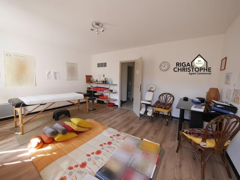 Immeuble - 130 m² - 5 pièces