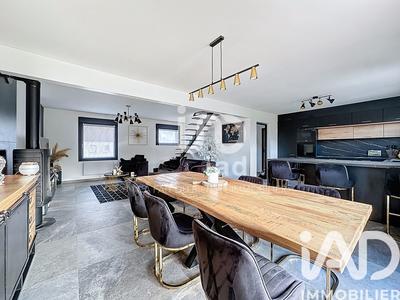 Maison - 134 m² - 5 pièces