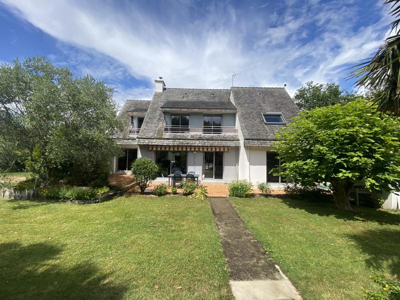 Maison - 178 m² - 7 pièces