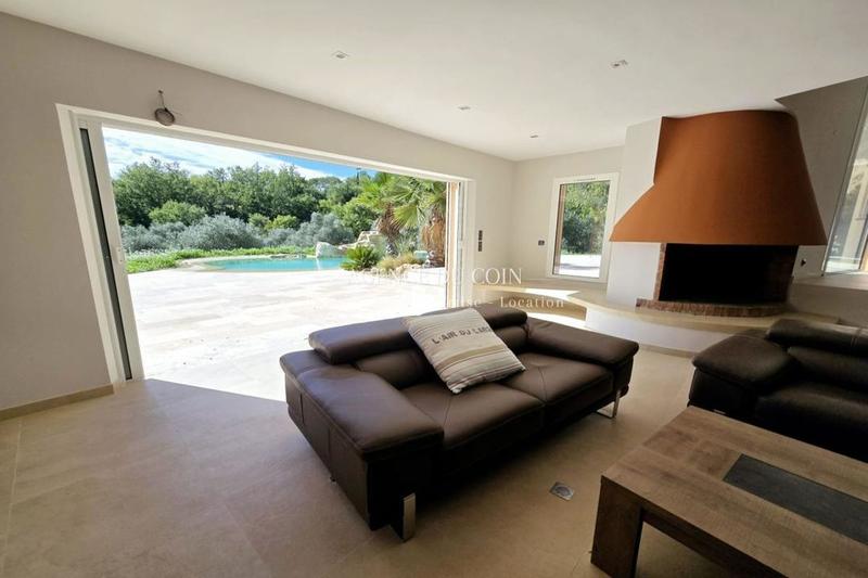 Villa - 295 m² - 7 pièces