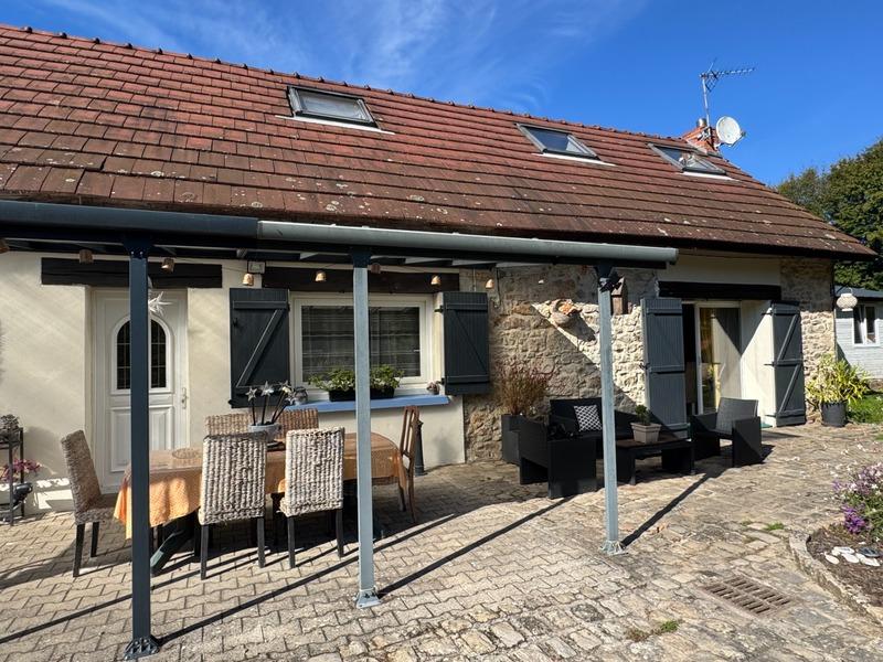 Maison en pierre - 150 m² - 5 pièces