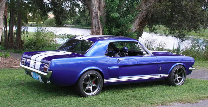 Ford Mustang Resto Mod