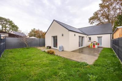 Maison - 102 m² - 4 pièces