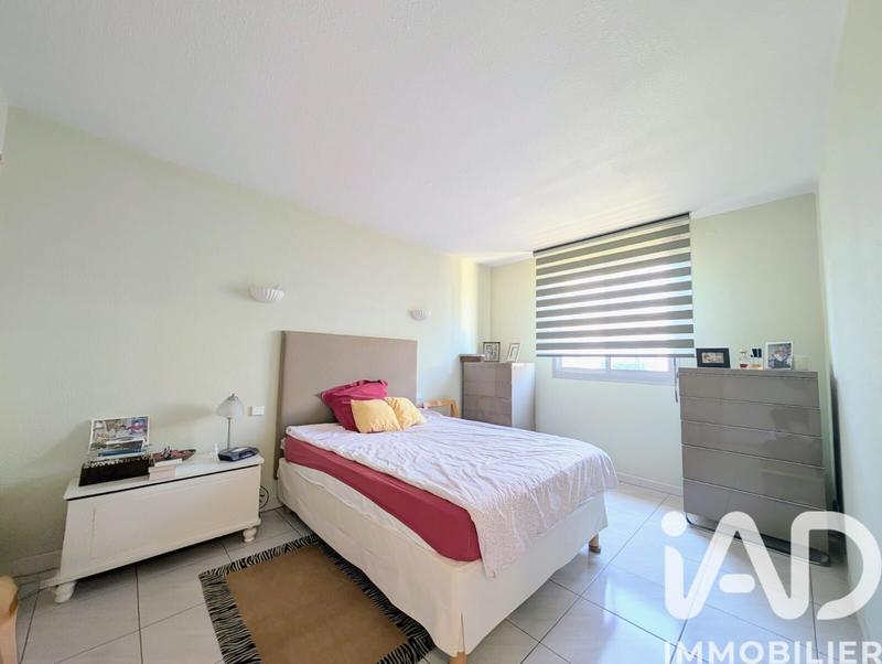 Appartement - 85 m² - 3 pièces