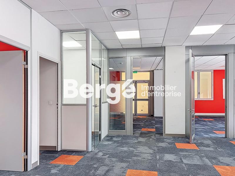 Bureau - 280 m²