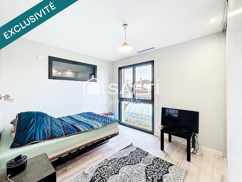 Maison - 194 m² - 6 pièces