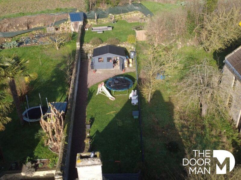 Maison - 83 m² - 5 pièces