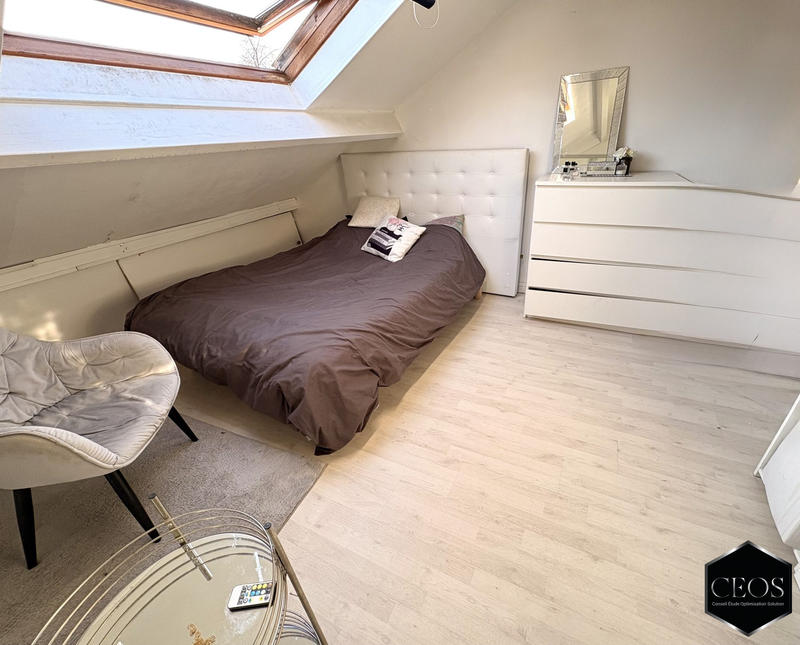 Maison - 210 m² - 8 pièces