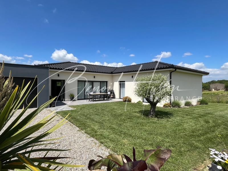 Maison - 157 m² - 5 pièces