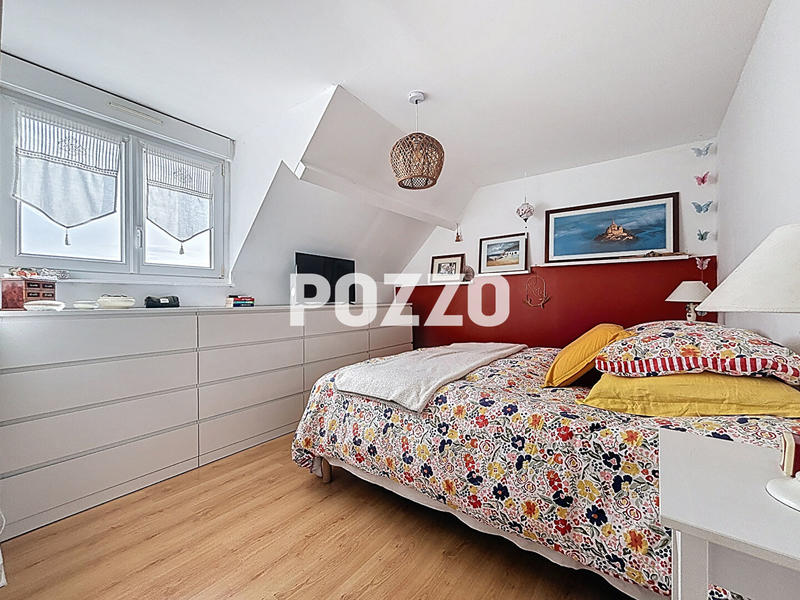 Maison - 143 m² - 8 pièces