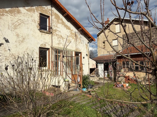 Maison - 71 m² - 4 pièces