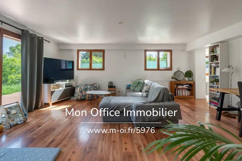 Appartement - 75 m² - 3 pièces