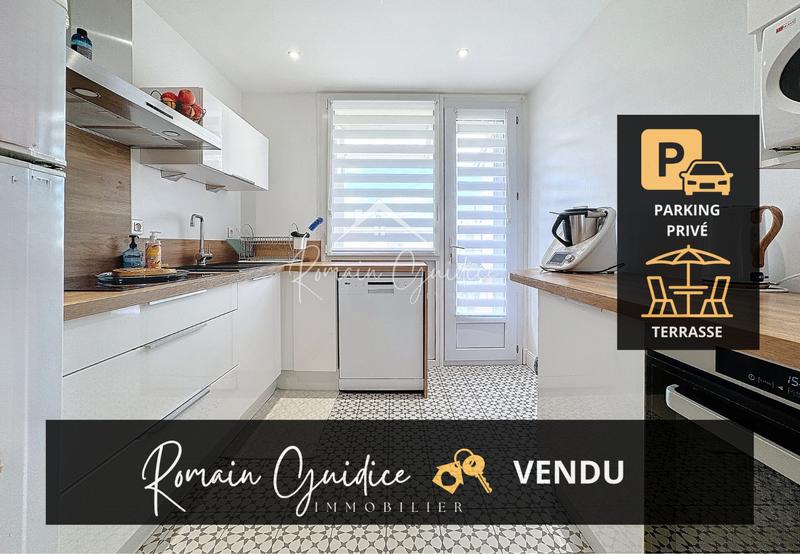 Appartement - 81 m² - 4 pièces