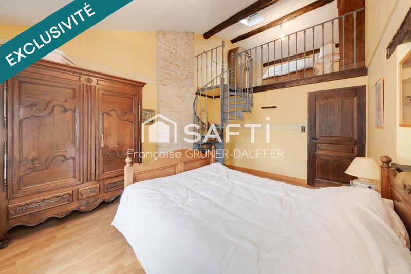 Maison de village - 224 m² - 8 pièces