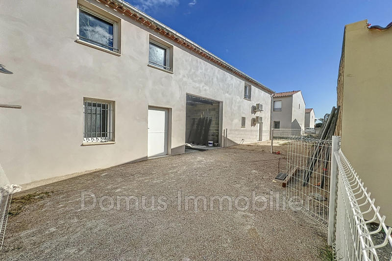 Local commercial - 180 m²