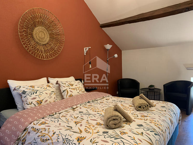 Maison - 284 m² - 10 pièces