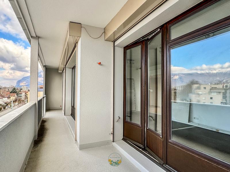 Appartement - 76 m² - 3 pièces