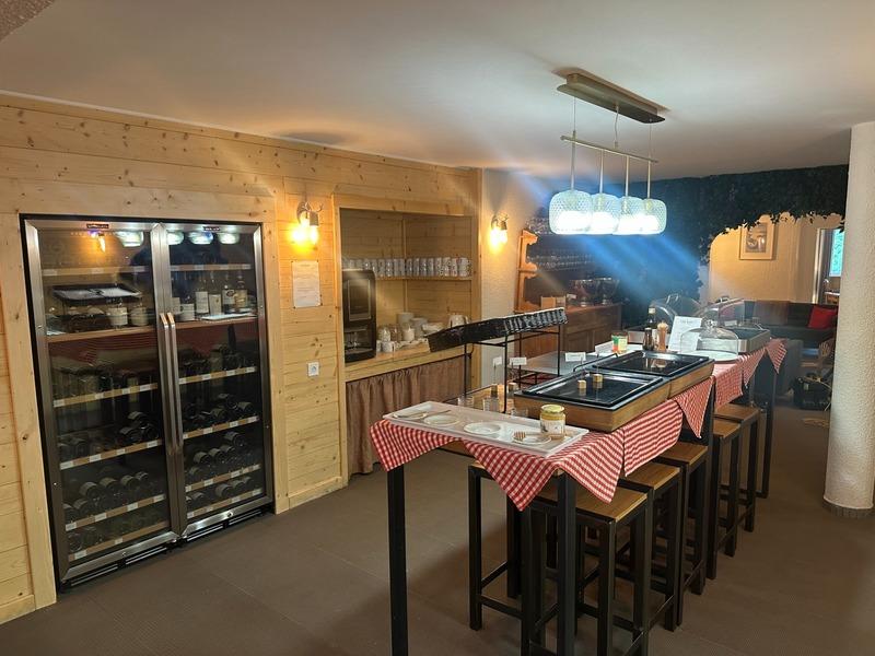 Fonds de commerce - 1 492 m²