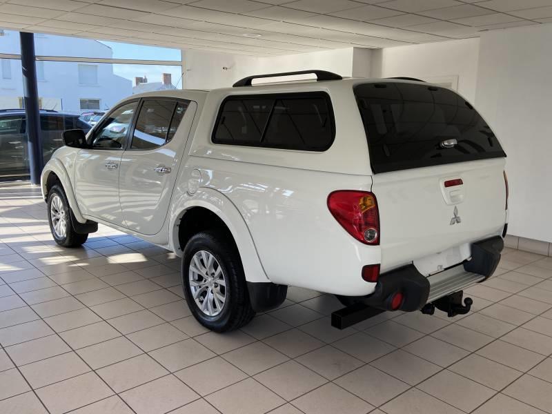 Mitsubishi Pick-up L200 Double Cabine 2.5 Td 178 Dble Cab Instyle Navi a