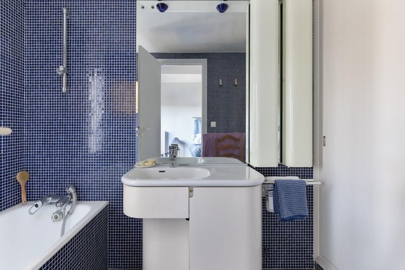 Maison traditionnelle - 421 m² - 8 pièces