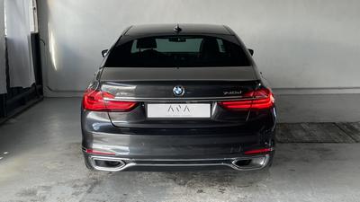 Bmw 740 740dA xDrive 320ch Exclusive