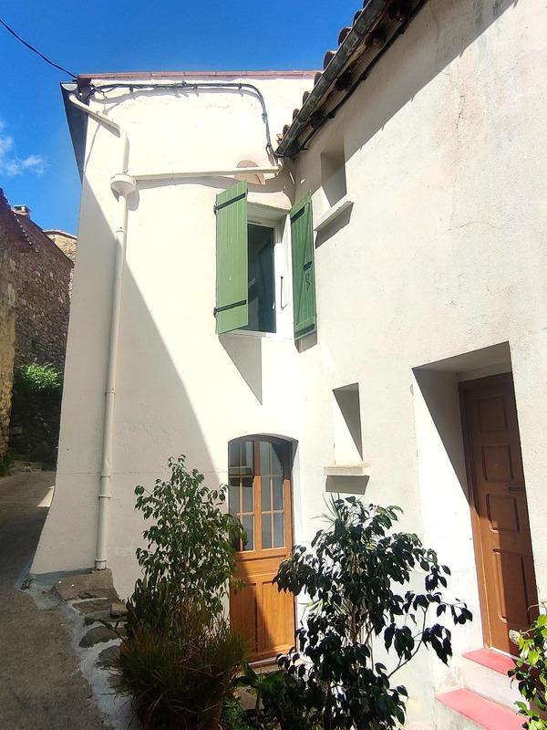 Maison de village - 100 m² - 5 pièces