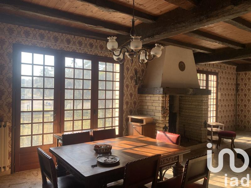 Maison - 214 m² - 9 pièces