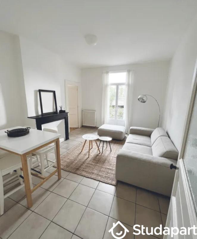 Chambre - 15 m² - 1 pièce