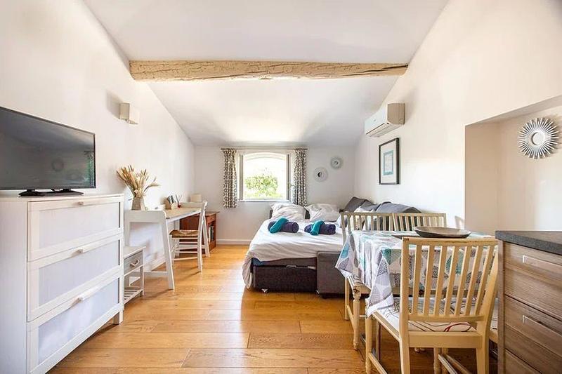 Appartement - 191 m² - 8 pièces