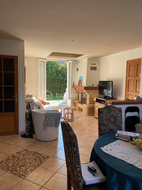 Pavillon - 110 m² - 6 pièces