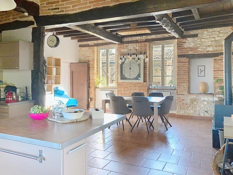 Maison ancienne - 532 m² - 11 pièces