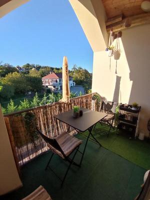 Appartement - 83 m² - 3 pièces