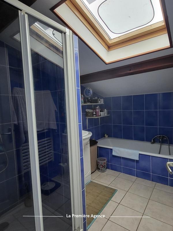 Maison - 90 m² - 3 pièces