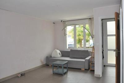 Maison - 94 m² - 5 pièces