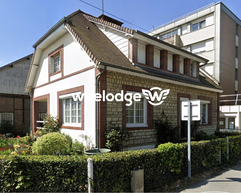 Maison - 120 m² - 7 pièces