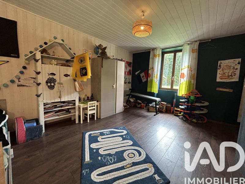 Maison - 142 m² - 5 pièces