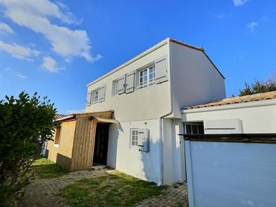 Maison - 167 m² - 7 pièces