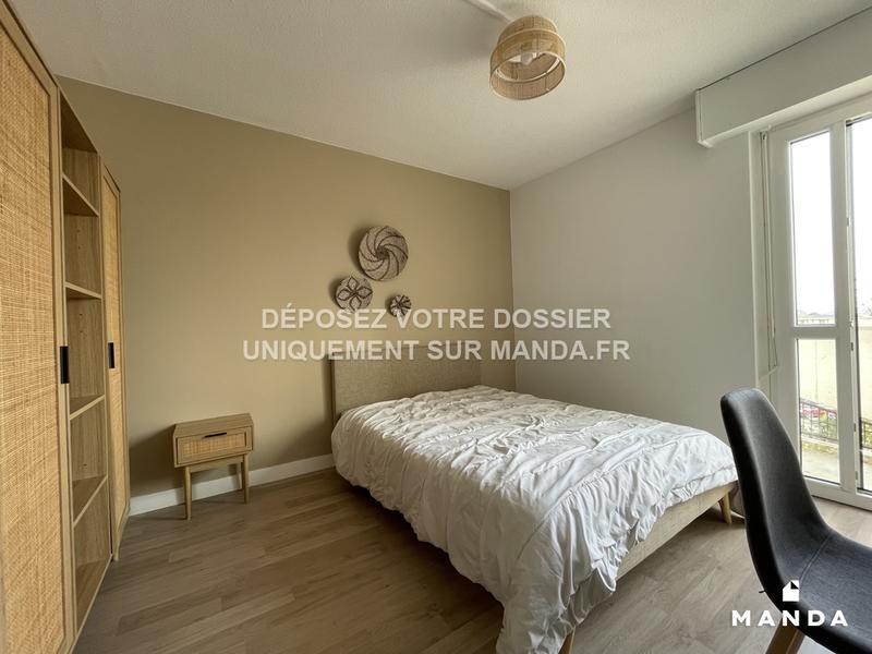 Chambre - 10 m² - 4 pièces