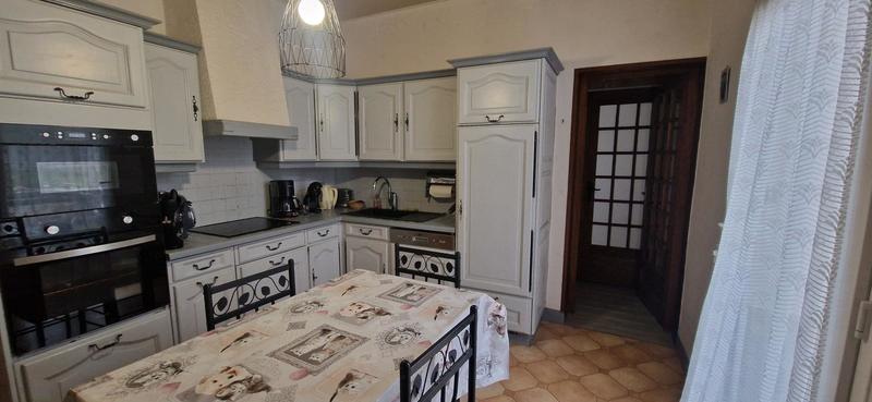 Maison - 136 m² - 4 pièces