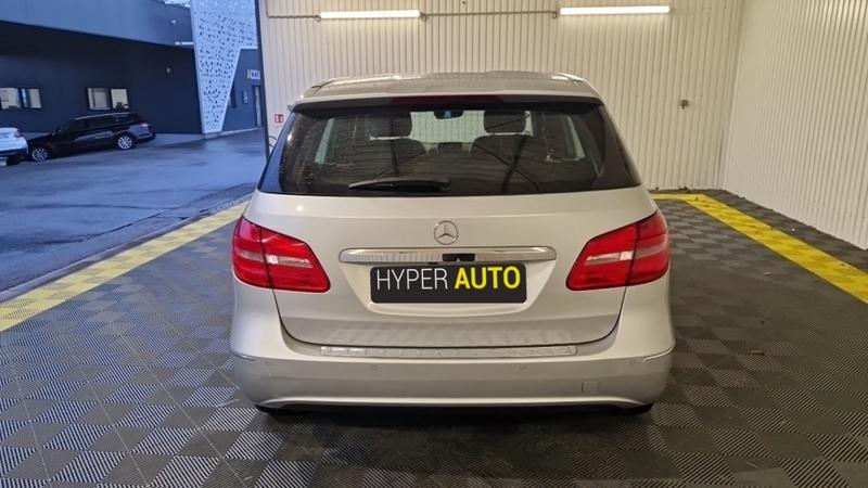 Mercedes Classe B 180 Design 7-G Dct a