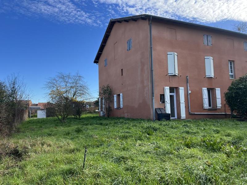 Appartement - 90 m² - 3 pièces