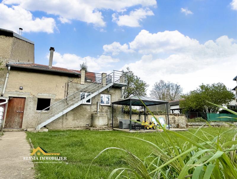 Maison - 138 m² - 5 pièces