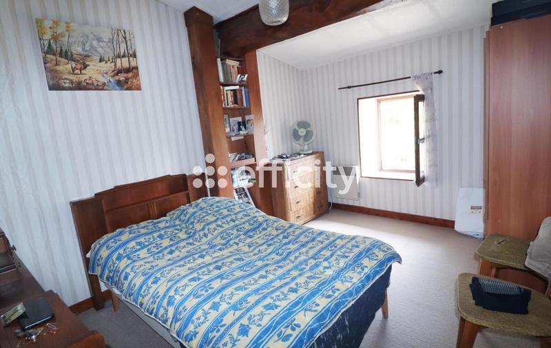 Maison - 150 m² - 7 pièces