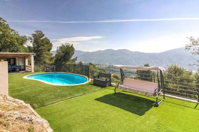 Propriété - 193 m² - 7 pièces