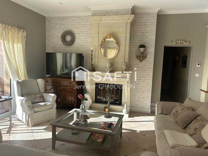 Maison - 163 m² - 4 pièces